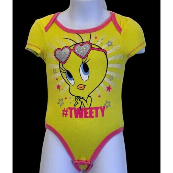 Looney Tunes Tweety Bird One Piece Romper Baby Girl Size 6-9 Months Yellow Pink - Picture 2 of 8